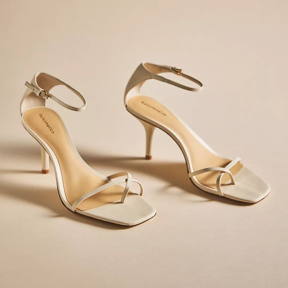 Reformation Gigi Strappy Mid Heel Sandal White Bridal Size 9.5 NWOT